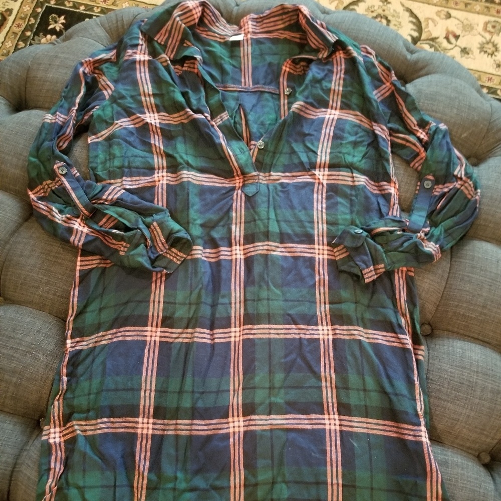 *SALE!!!* Old Navy plaid Shirt dress